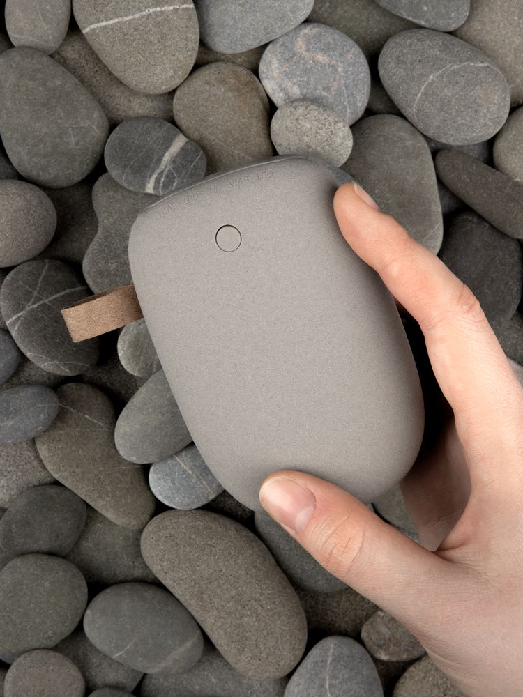 ������������� ������� ����������� Pebble 7800 mAh, �����