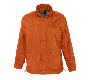 �������� MISTRAL 210, ���������