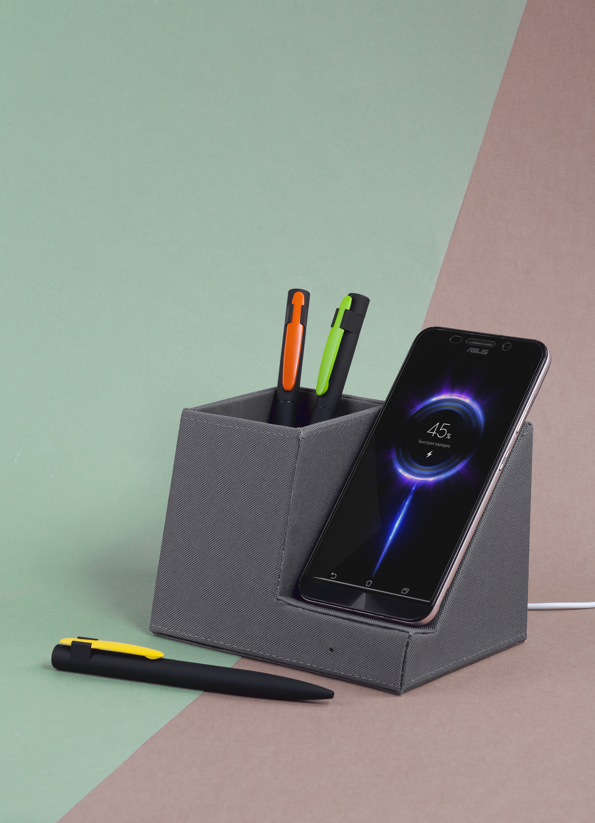 ����� ��������� "Lip", ������/������, ������������� �����������