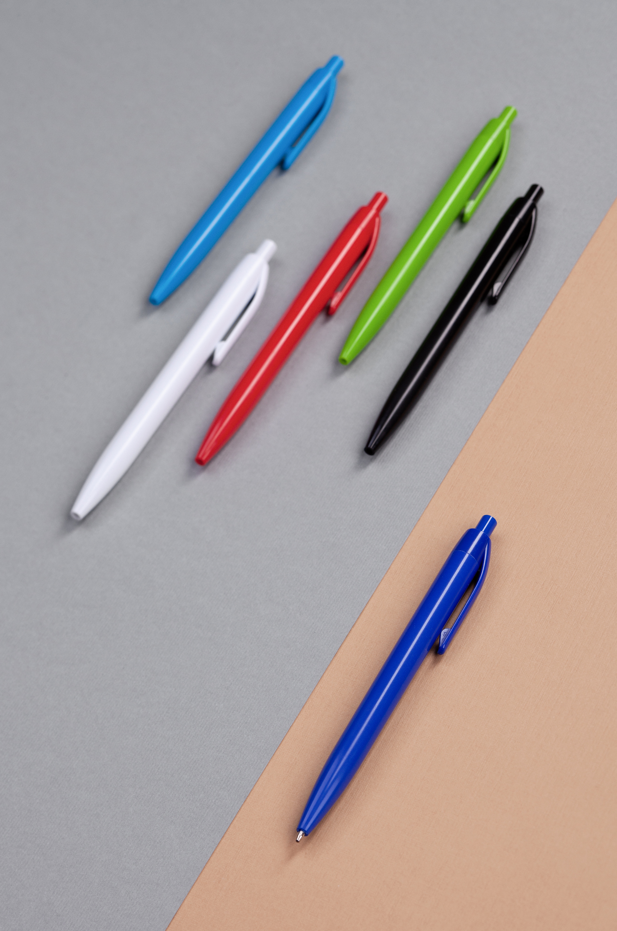 ����� ��������� "Phil" �� ������������������ ��������