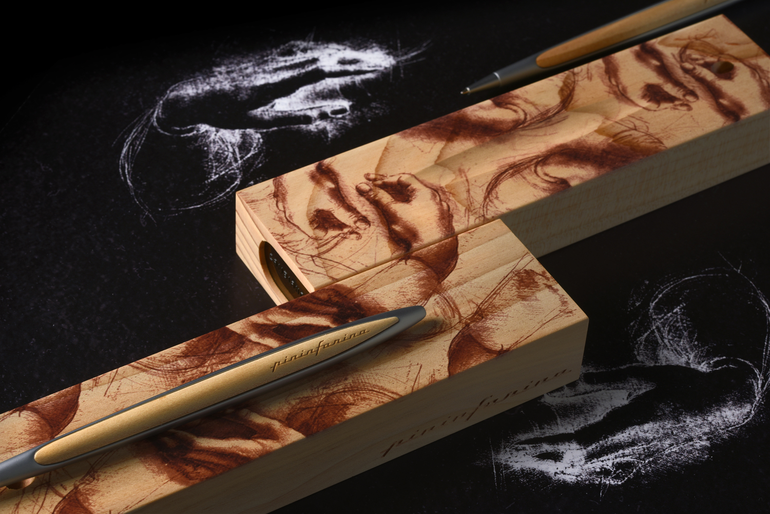 ����� �� ���� ����� Pininfarina Cambiano BOX CEDARWOOD