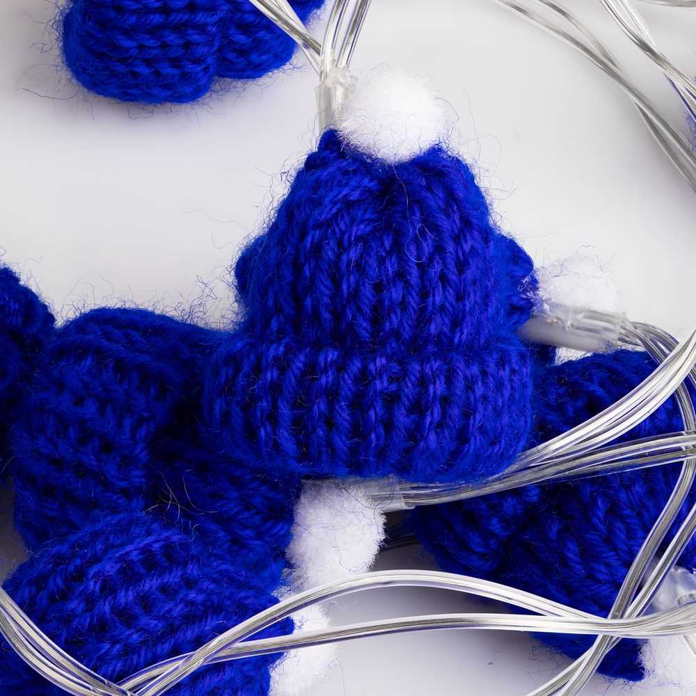  Cosy Poms, 