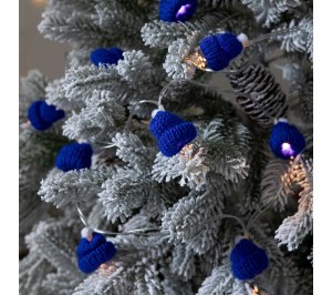  Cosy Poms, 